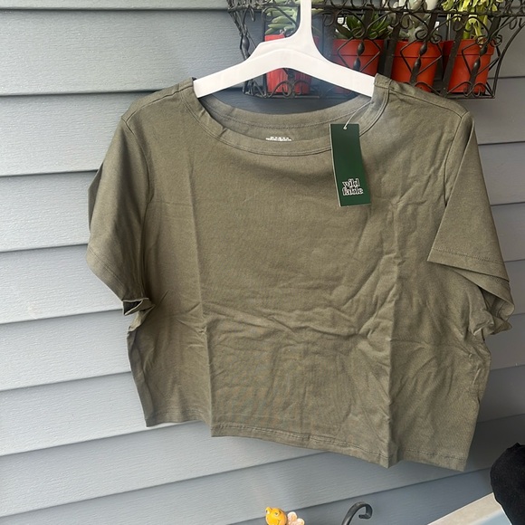 Women’s crop top - Picture 1 of 1